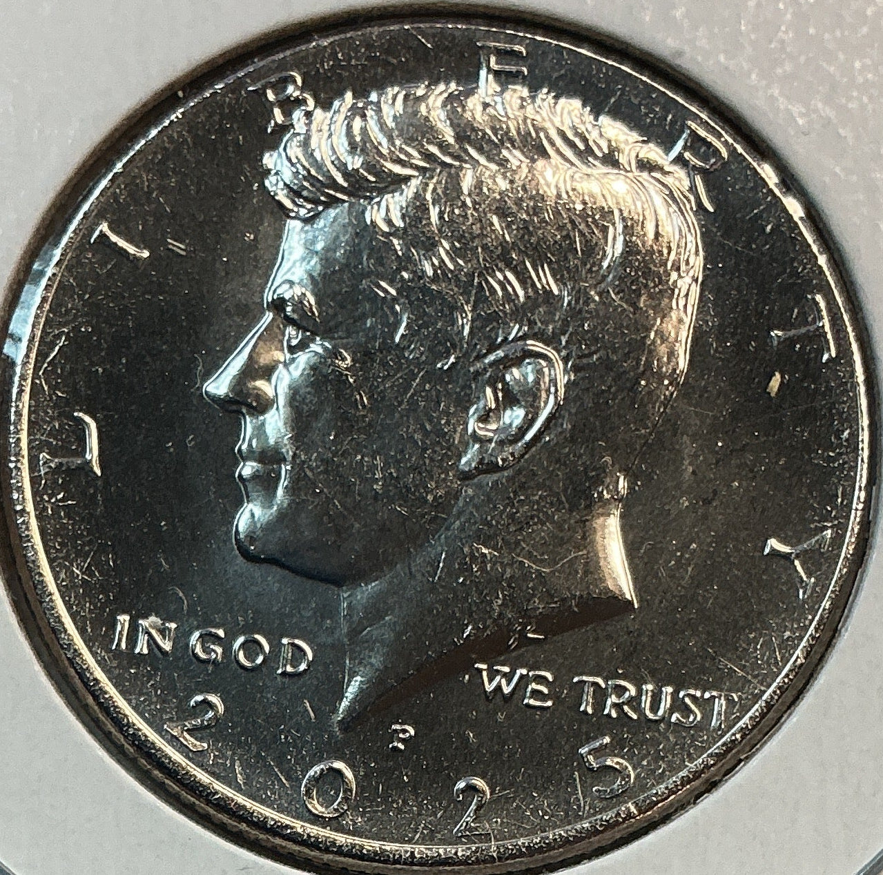 2025-P Kennedy Half Dollar. Modern Half. Gem UN-Circulated. Store #HR1830