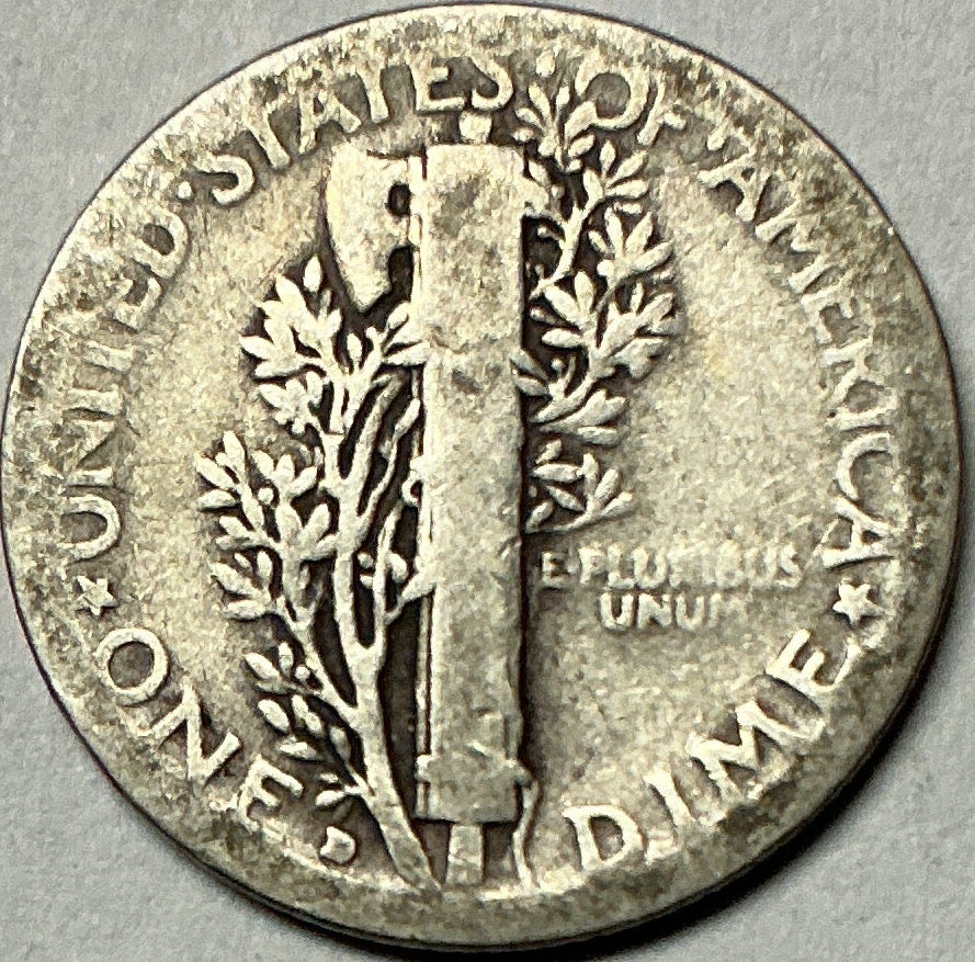 1931-D Mercury Dime, Very Good Circulated Coin, Store #DE0981