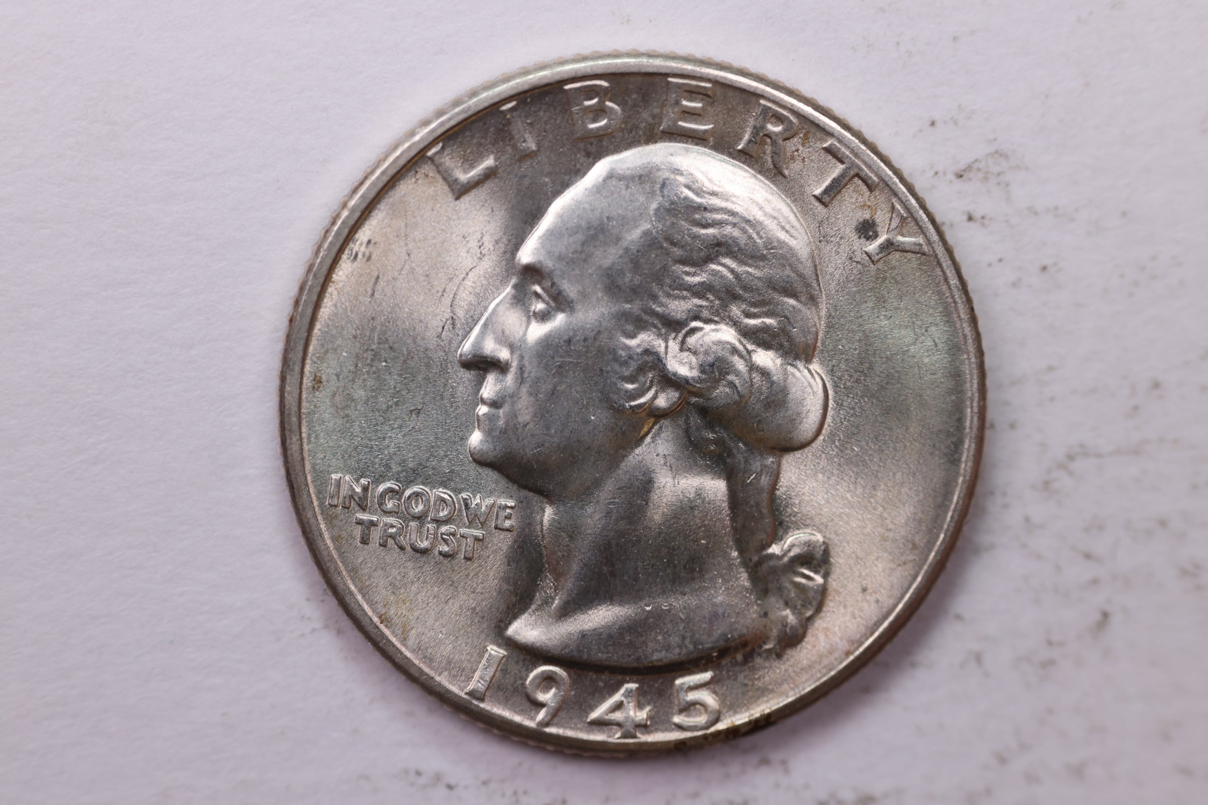 1945 Washington Silver Quarter, Affordable Uncirculated Collectible Coin. Sale #QR1708