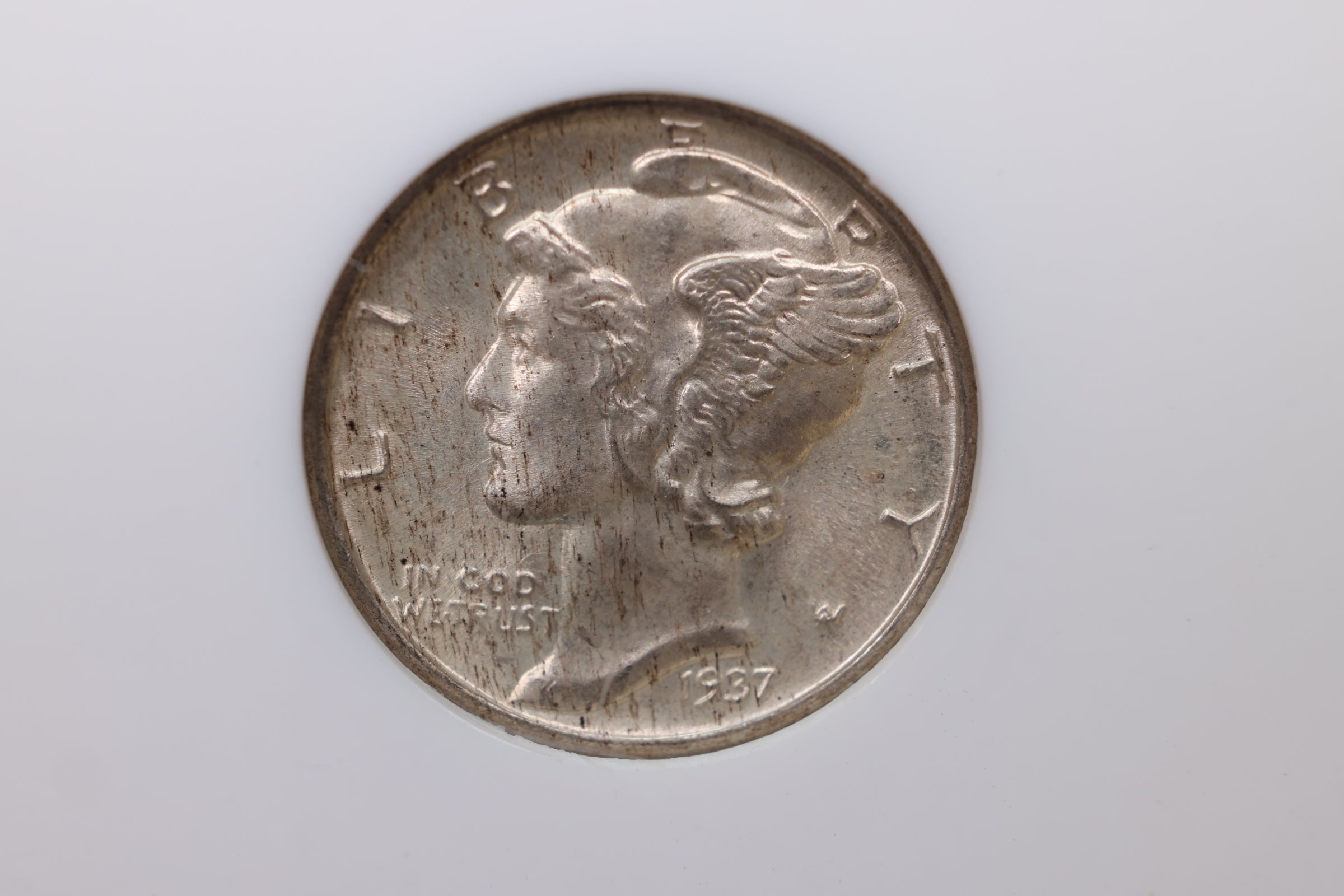 1937 Mercury Silver Dime, Gem Mint State, NGC MS66, Full Band. Store #DE0829.