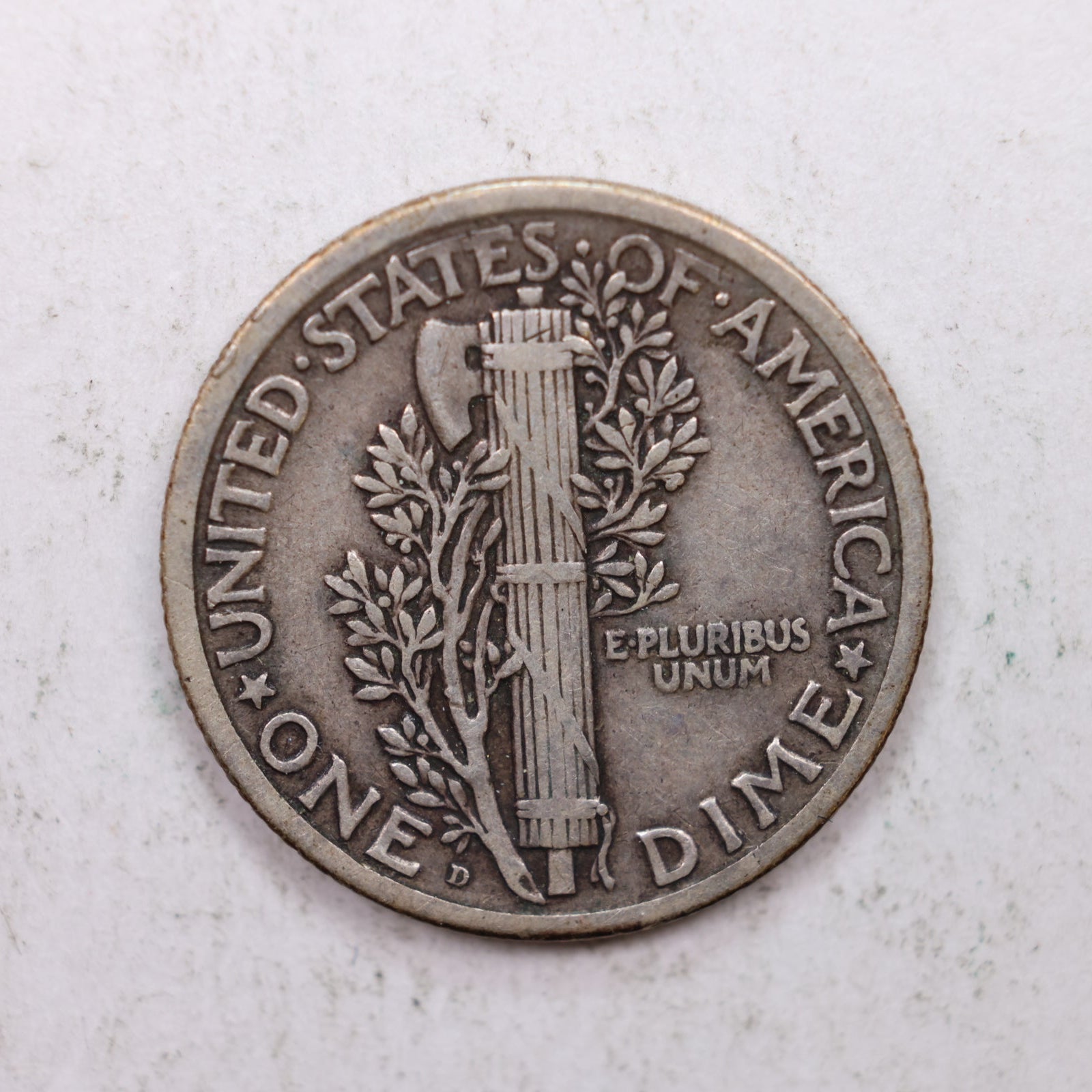 1920-D Mercury Silver Dime, Very Fine Circulated Coin. Store Sale #DE0904.