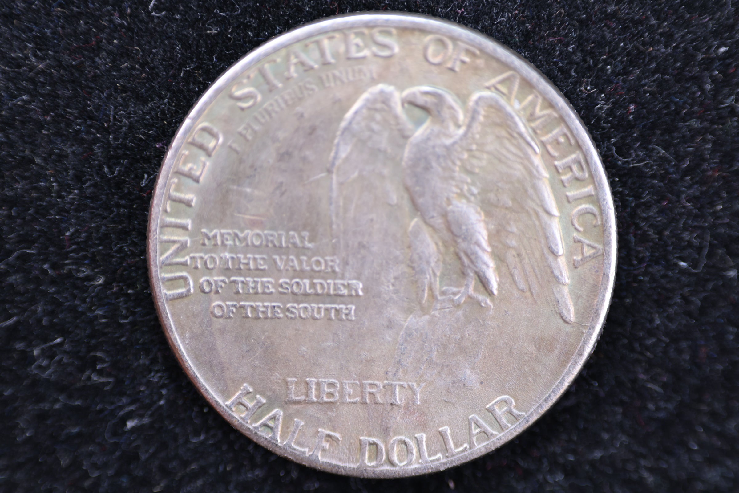 1925 Stone Mountain Memorial Silver Commemorative Half Dollar. Store #23081953