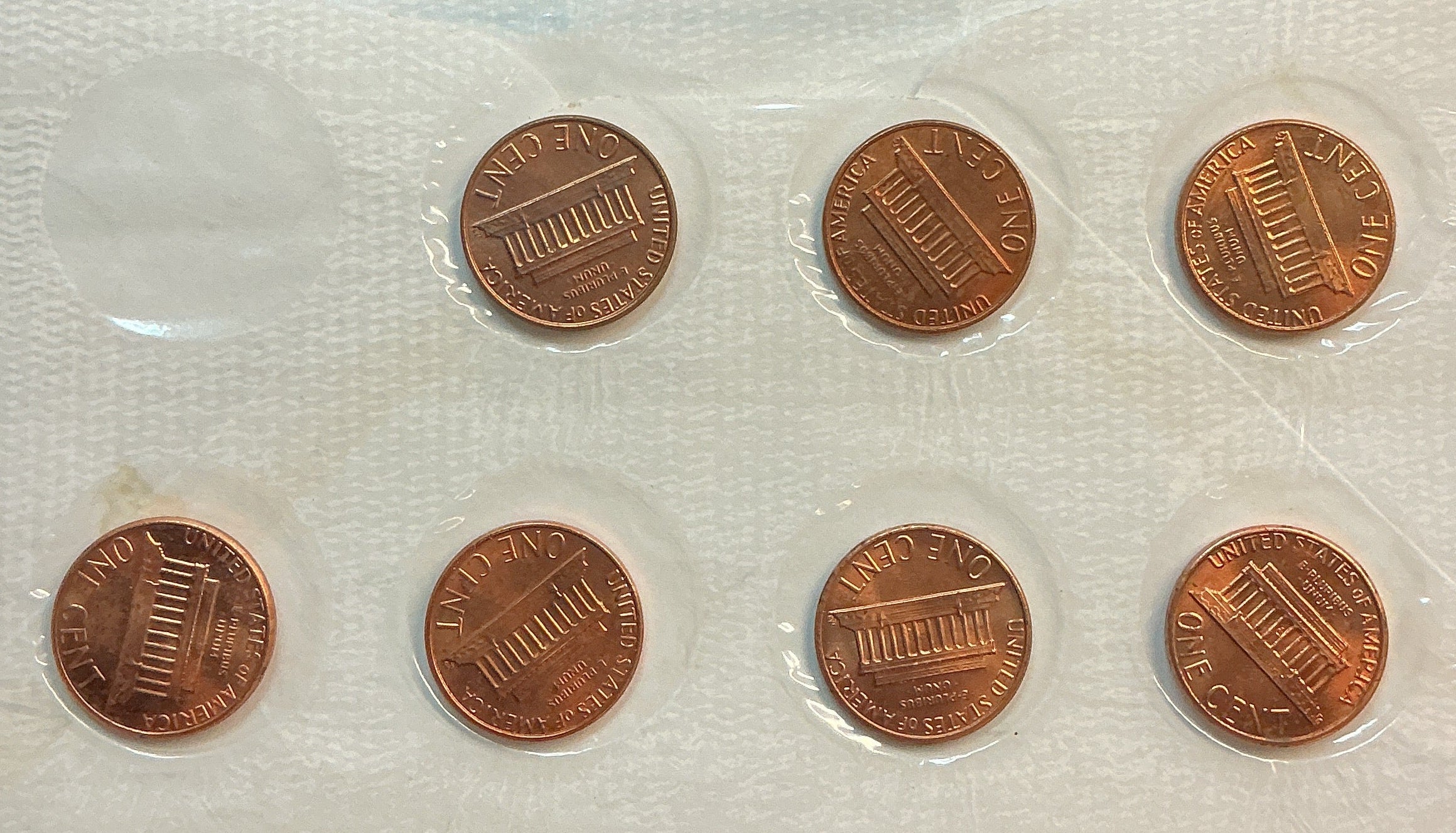 1982 Large & Small Date, Lincoln Memorial Cents Set, Store #CT002