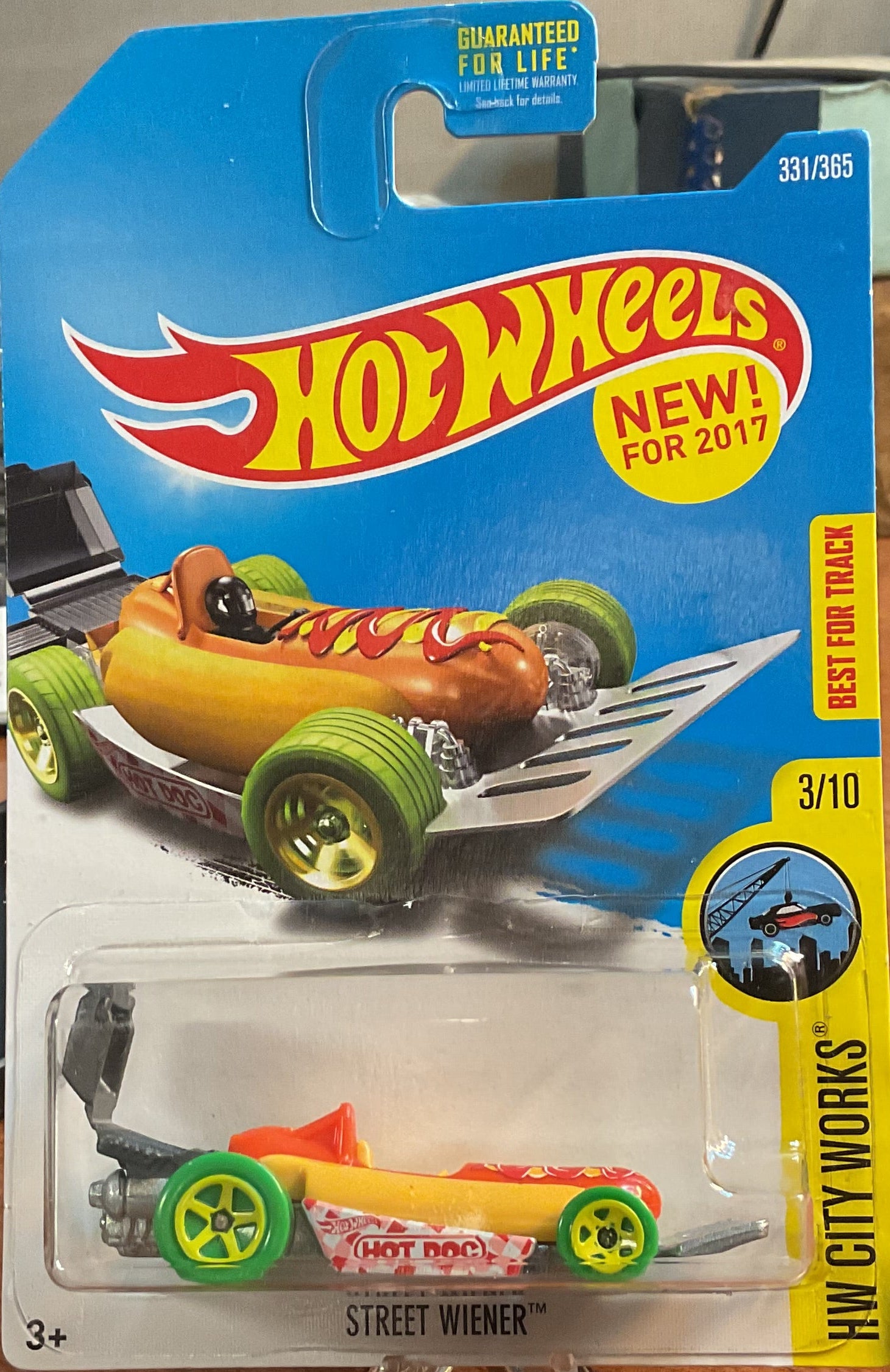 STREET WIENER, Hot Wheels Toy Car, DTX19-D9B0Q, 'HW CITY WORKS', Store #TY012