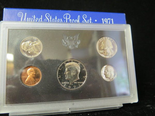1971 Proof Set, 5 Coin Proof Set, Encased in Original Government Packaging.