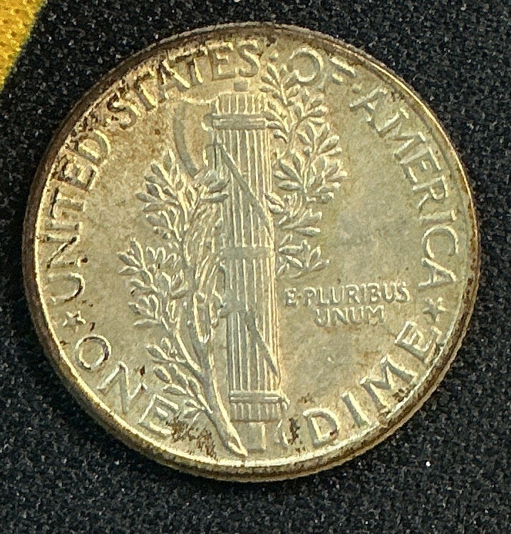1945 Mercury Dime, Extra Fine Circulated Coin, Store #DE0700