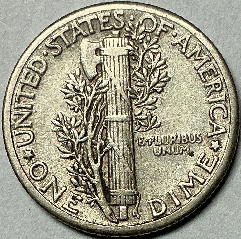 1934 Mercury Dime, Extra Fine Circulated Coin, Store #DE0986