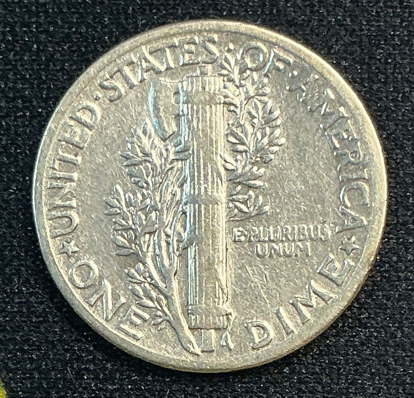 1939 Mercury Dime, Fine Circulated Coin, Store #DE0657