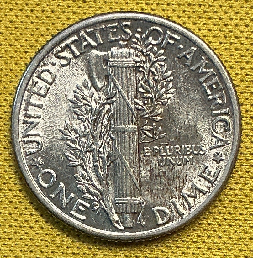 1939 Mercury Dime, GEM Brillant Uncirculated Coin, Store #DE0665