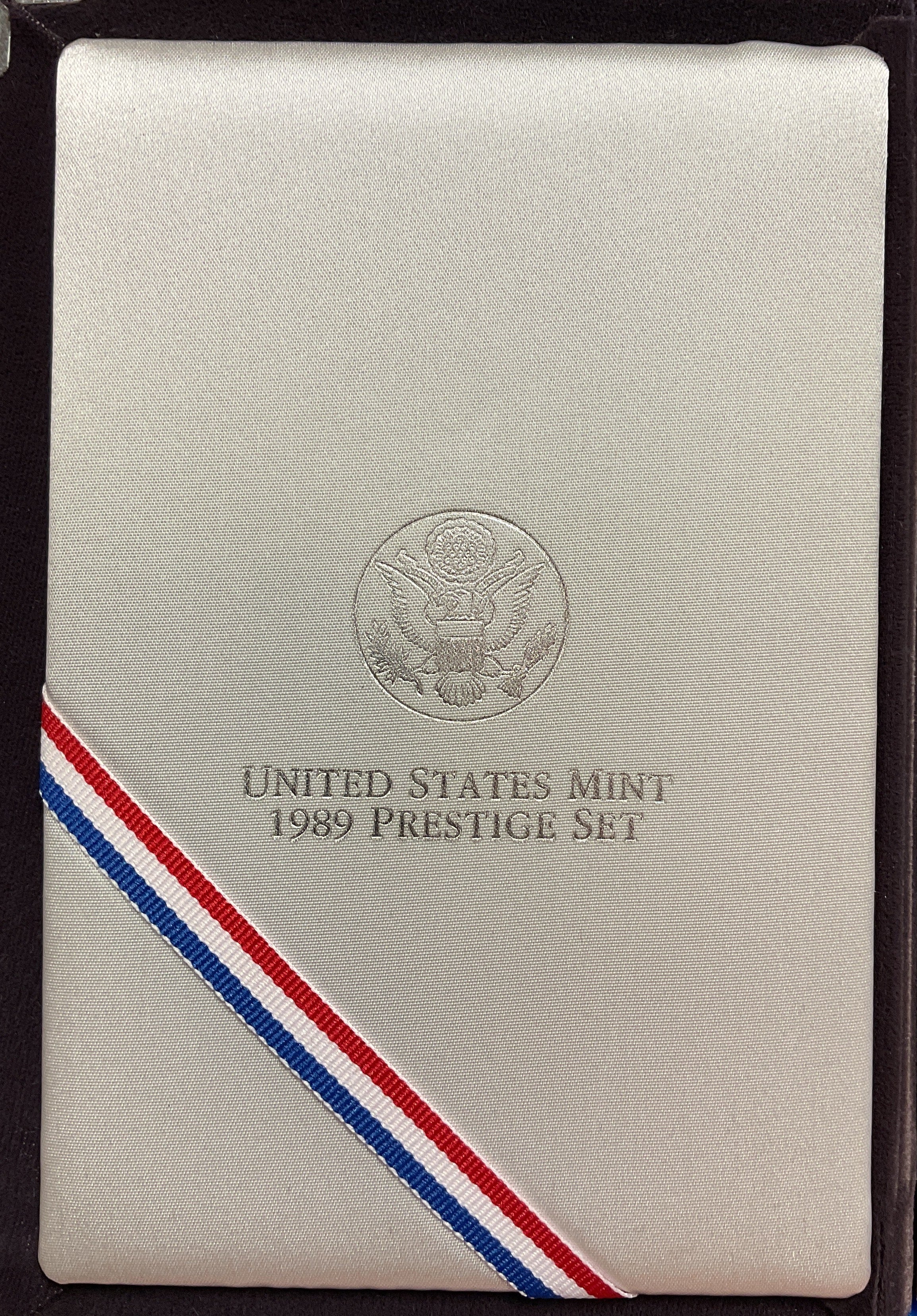 1989 U.S. Mint Prestige Set, Triumph of Democracy Commemorative. Store #PT009