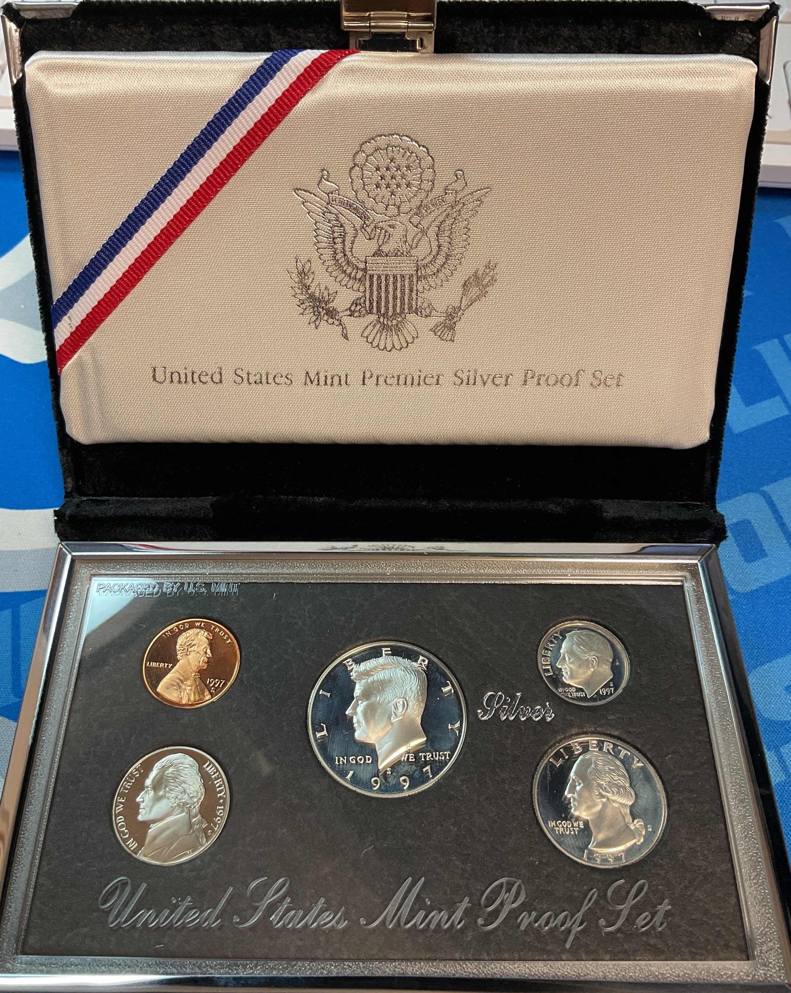 1997 5 Coin Silver Premier Silver Proof Set. U.S. Mint C.O.A, Store #PT036