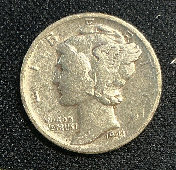 1941-D Mercury Dime, Very Good Circulated Coin, Store #DE0679