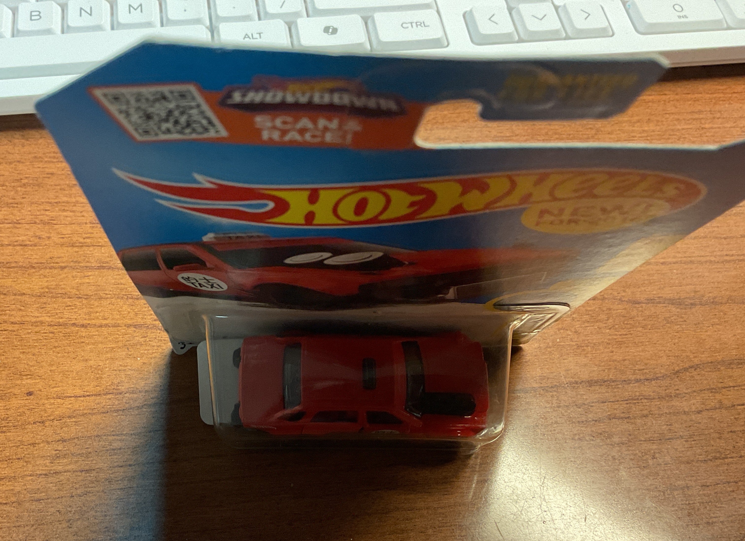 TIME ATAXXI, Hot Wheels Toy Car, DHP23-D9B0K G1, 'HW CITY WORKS', Store #TY015