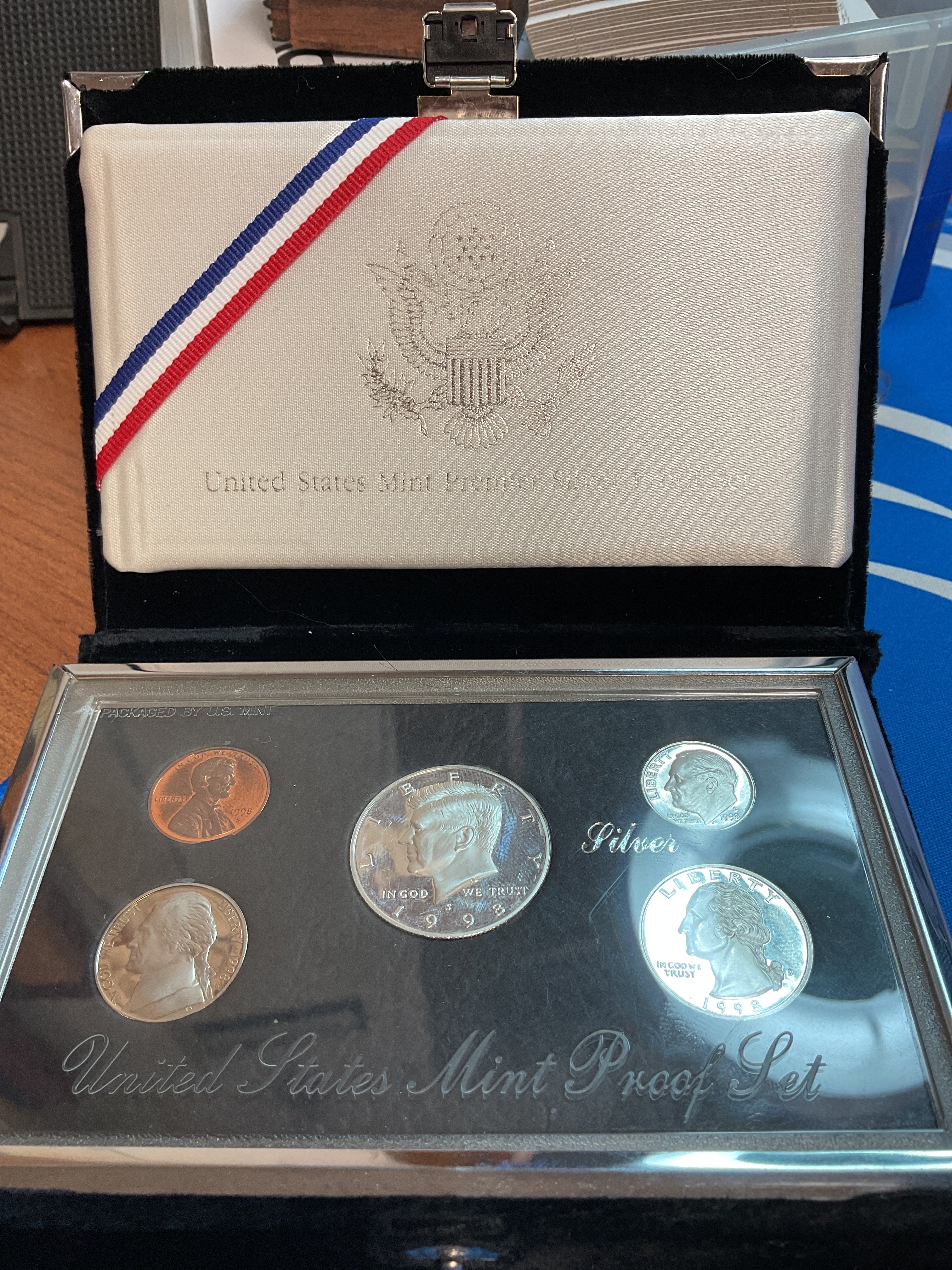 1998 5 Coin Silver Premier Silver Proof Set. U.S. Mint C.O.A, Store #PT034