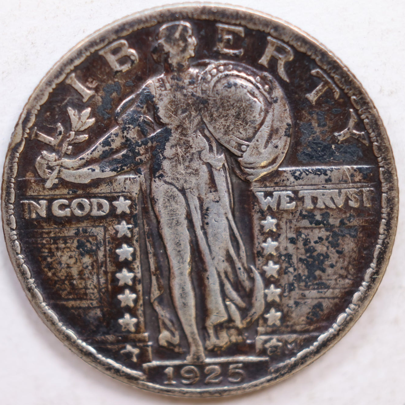 1925 Standing Liberty Quarter, Very Fine+ Circulated Coin, Store #QR1089