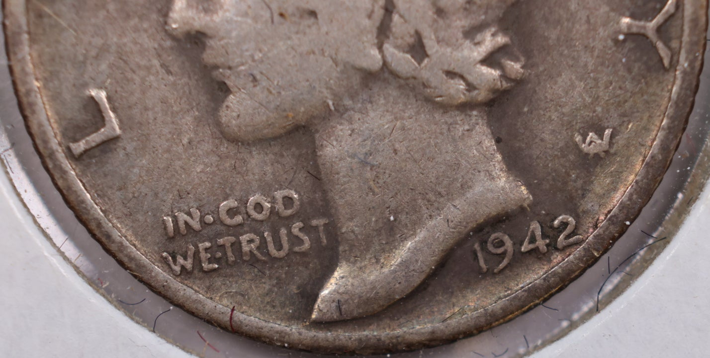 1942/41-D Mercury Silver Dime, Very Fine Circulated Coin, Store #DE0218