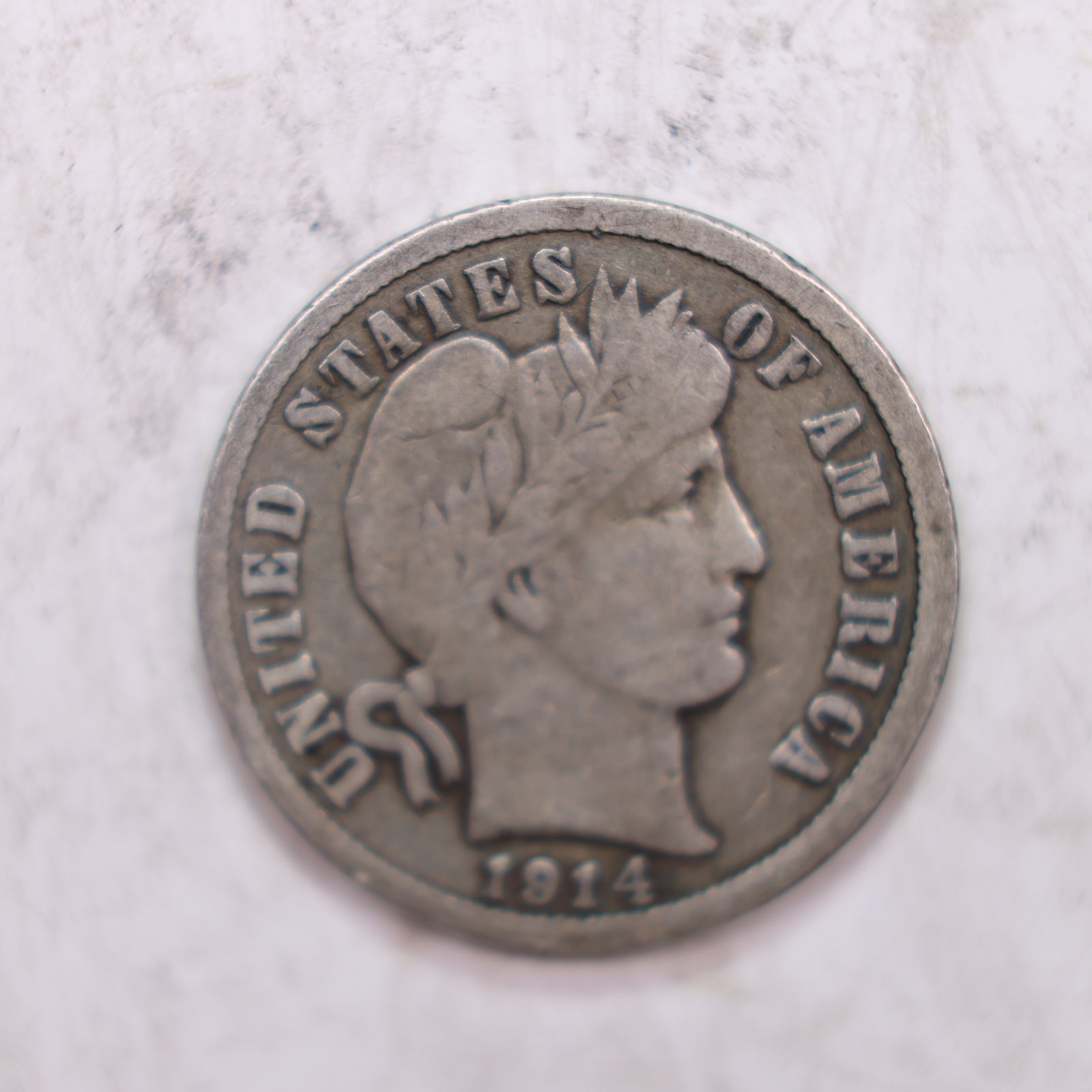 1914-D Barber Silver Dime., Nice Very Good, Circulated Coin., Store #DE0320.
