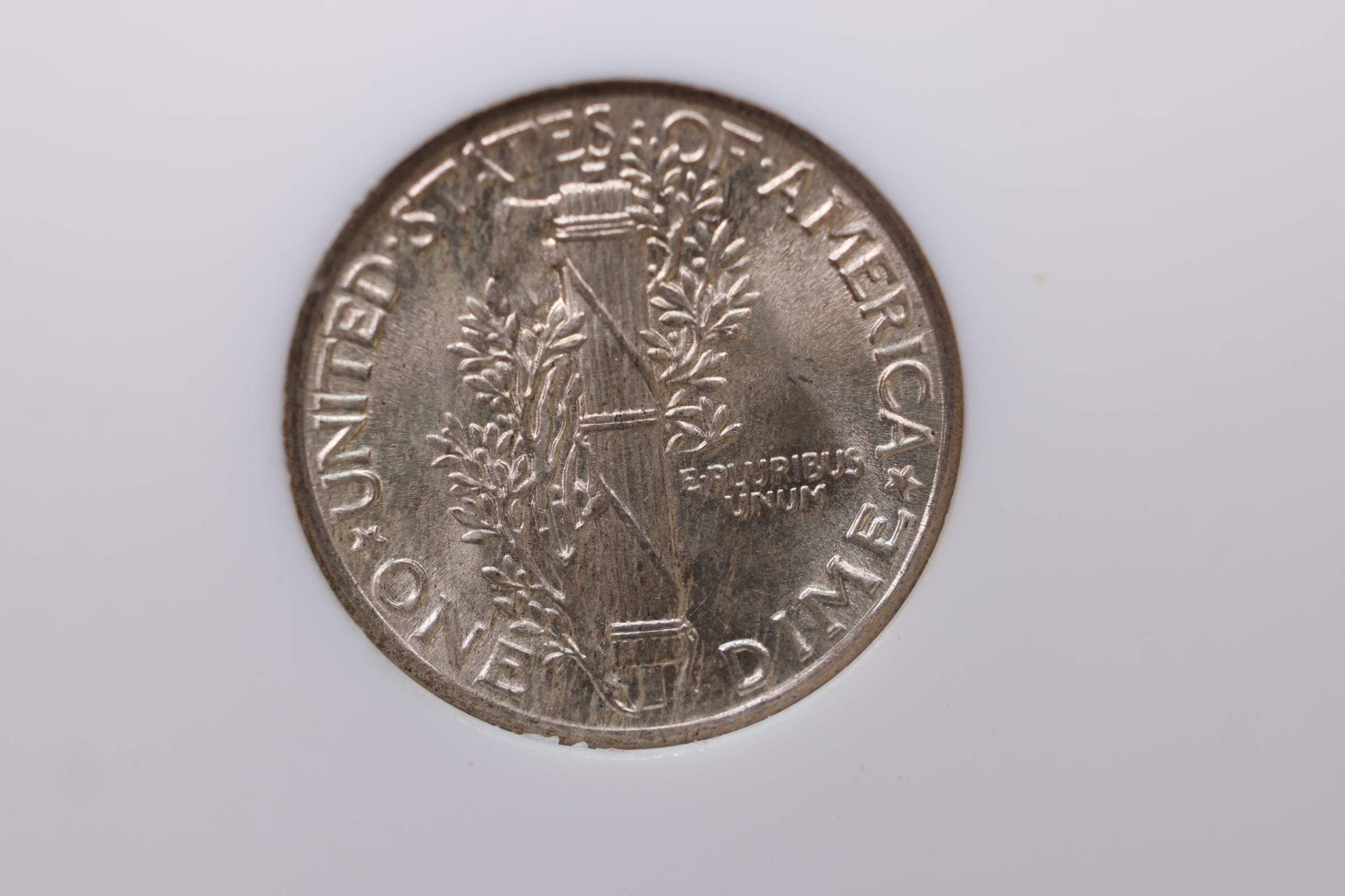 1937 Mercury Silver Dime, Gem Mint State, NGC MS66, Full Band. Store #DE0829.