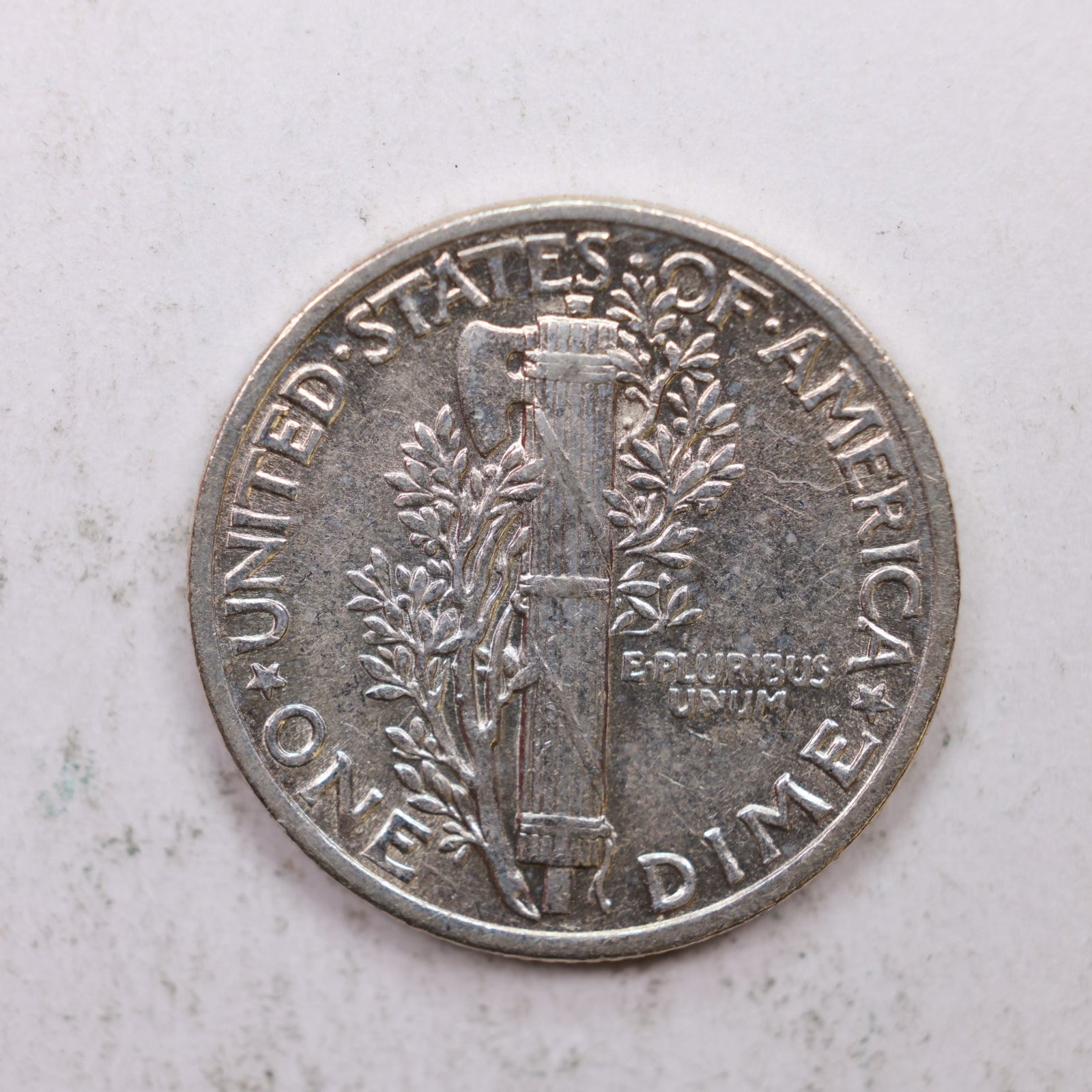 1940 Mercury Silver Dime, Mint State Uncirculated Coin. Store Sale #DE0912.