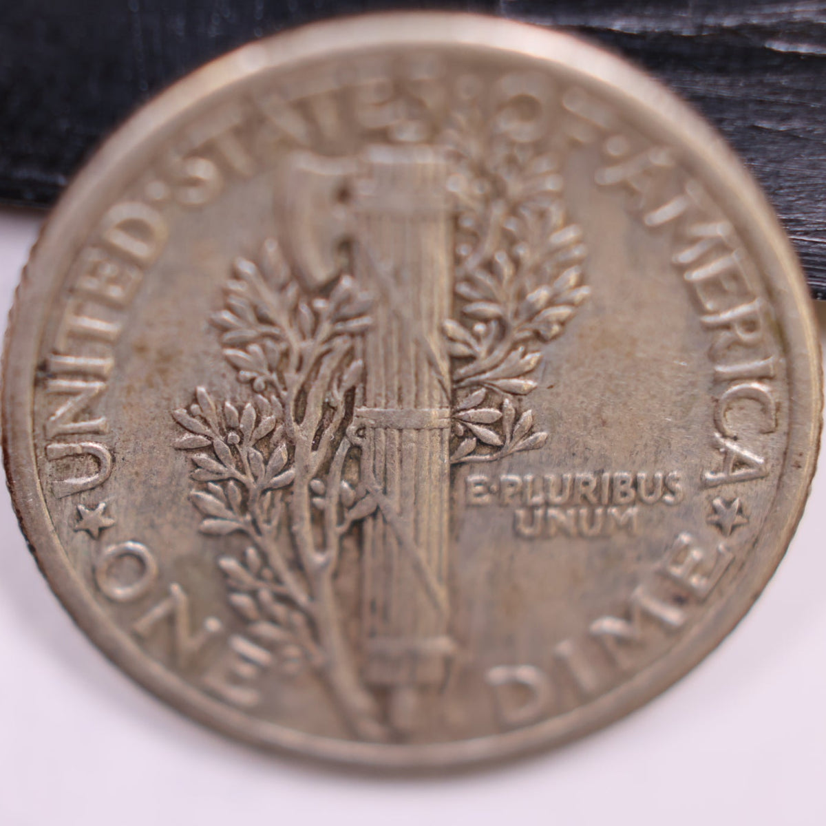 1918 Mercury Dime, Very Fine+ Circulated Coin, Store #DE1012