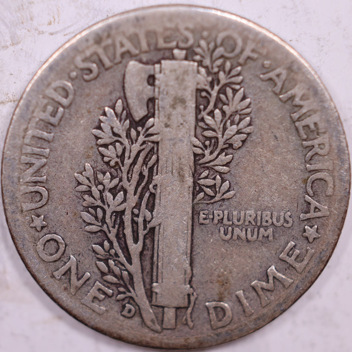 1935-D Mercury Dime, Very Good+ Circulated Coin, Store #DE1054