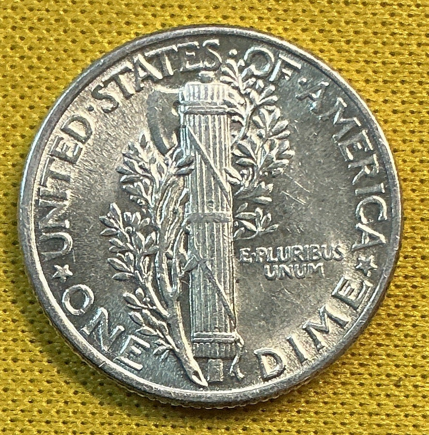 1939 Mercury Dime, Mint State Uncirculated Coin, Store #DE0660