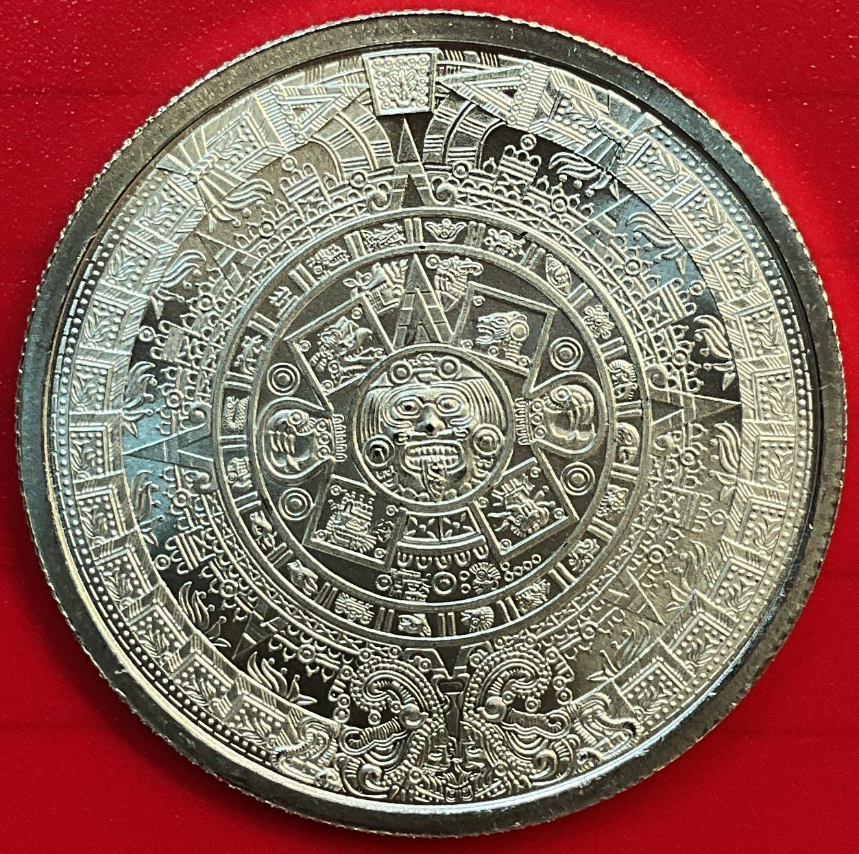 .999 silver, 1/2 Troy Ounce, Aztec Calendar Silver Round, Store #SR023