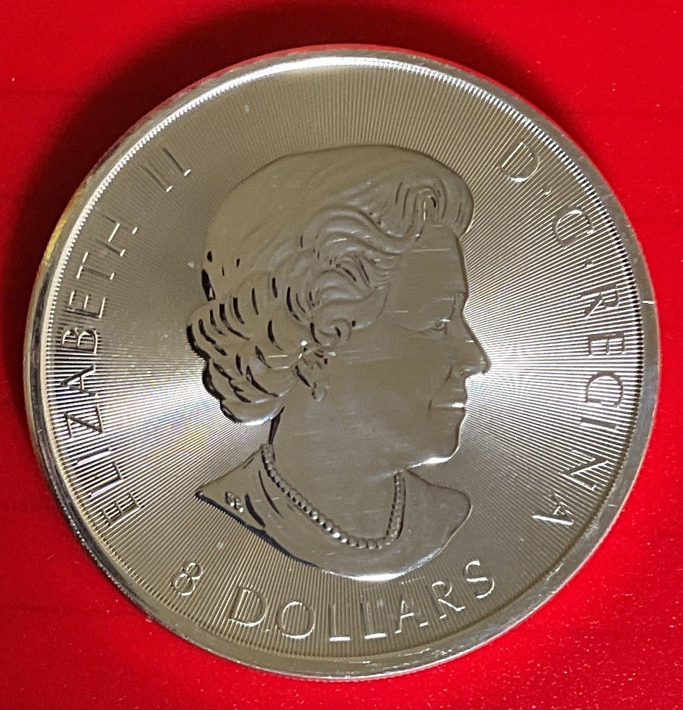 Elizabeth II Canada 8 Dollar Silver Round Bullion, 9999 silver, 1 1/2 Troy Ounce