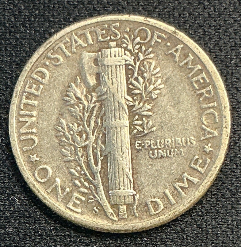 1945-S Mercury Dime, Extra Fine Circulated Coin, Store #DE0705