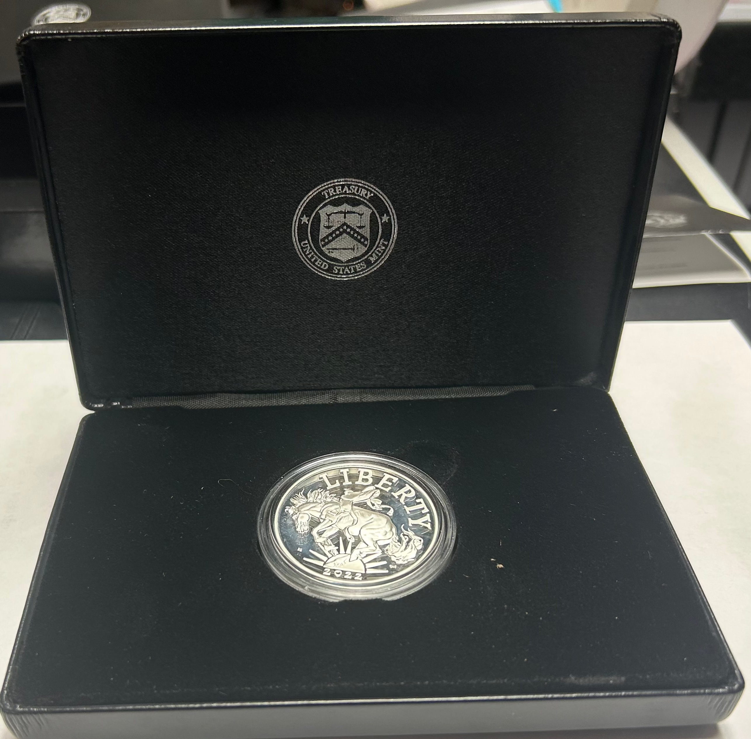 2022 AMERICAN LIBERTYSILVER MEDAL,.999 silver, 1 Troy Ounce, Store #SR001