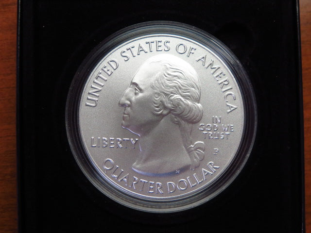 2015-P America the Beautiful Five OZ Silver Coin, Bombay Hook. in Original Government Packaging. Store