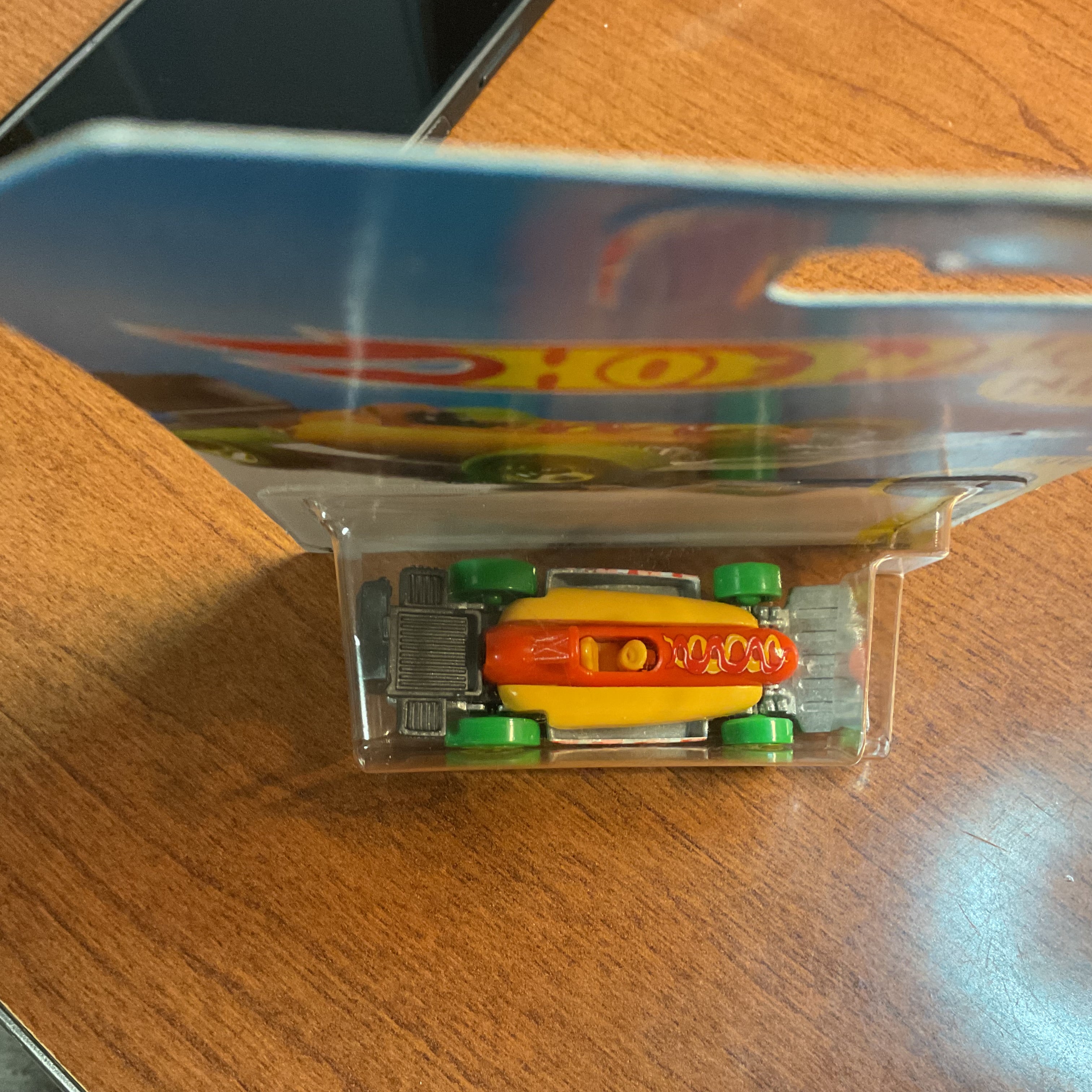 STREET WIENER, Hot Wheels Toy Car, DTX19-D9B0Q, 'HW CITY WORKS', Store #TY012