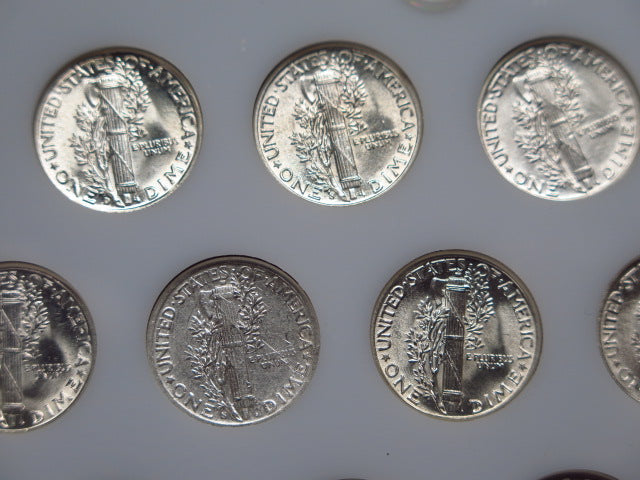 1941-1945- P, D, S Set of 15 Mercury Dimes, UNC. Store