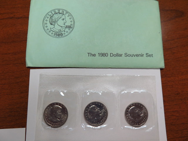 1980- P and D Susan B. Anthony Dollar Souvenir Set. Original Government Packaging. Store