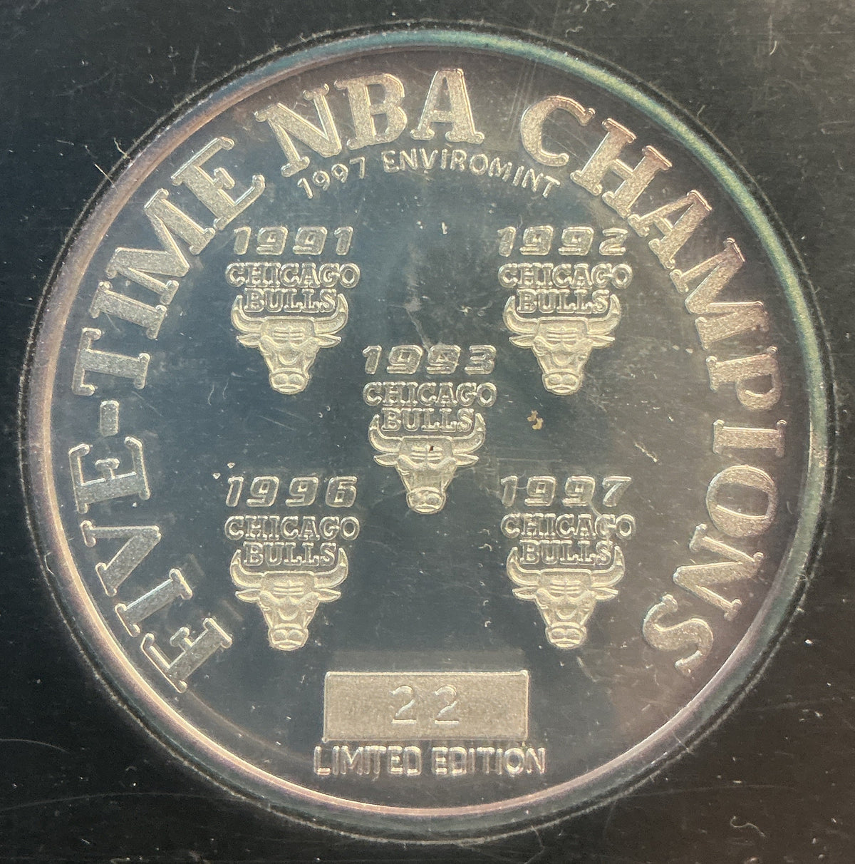 Chicago Bulls 1997 NBA Champions Proof Set! Two 1 Oz .999 Silver, one Bronze! Store# NBA022