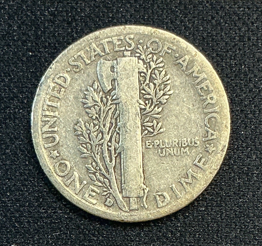 1935-D Mercury Dime, Very Good Circulated Coin, Store #DE1212