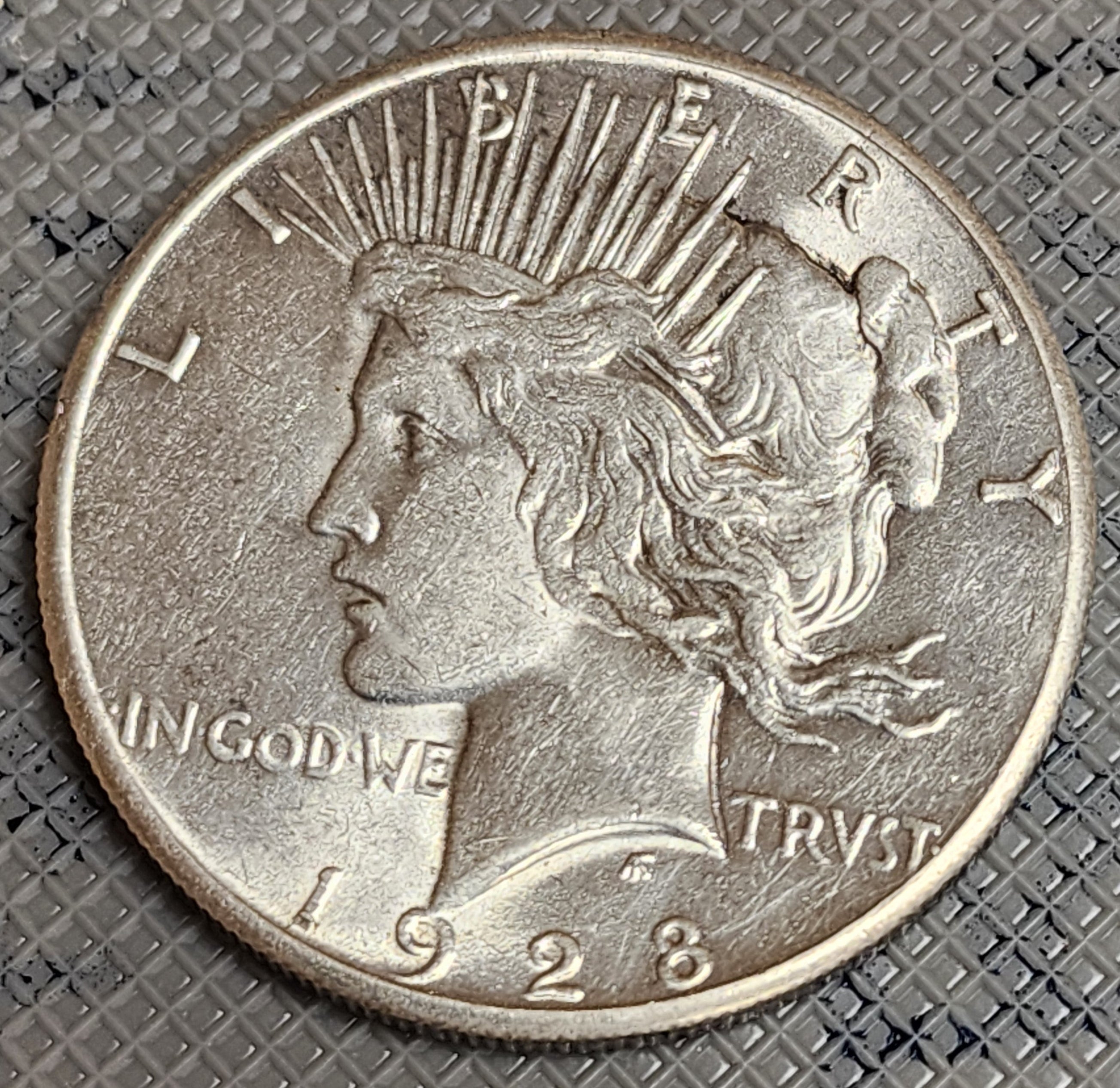 1928 Peace Silver Dollar, *KEY*, Mint State Uncirculated Coin, Store #DR020