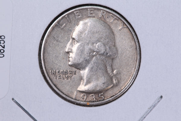 1935 Washington Quarter. Affordable Circulated Collectable Coin. Store # 08258