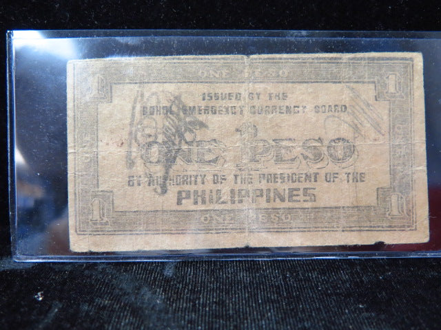 1940's Commonwealth of the Philippines 1 Peso Banknote, Store