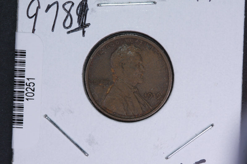 1919 Lincoln Wheat Small Cent.  Affordable Collectible Coin. Store
