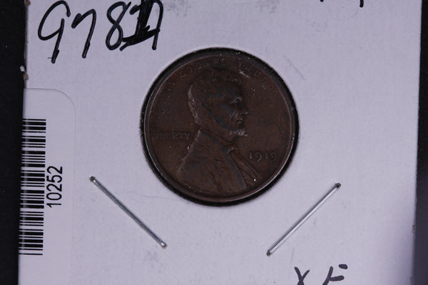 1919 Lincoln Wheat Small Cent.  Affordable Collectible Coin. Store # 10252