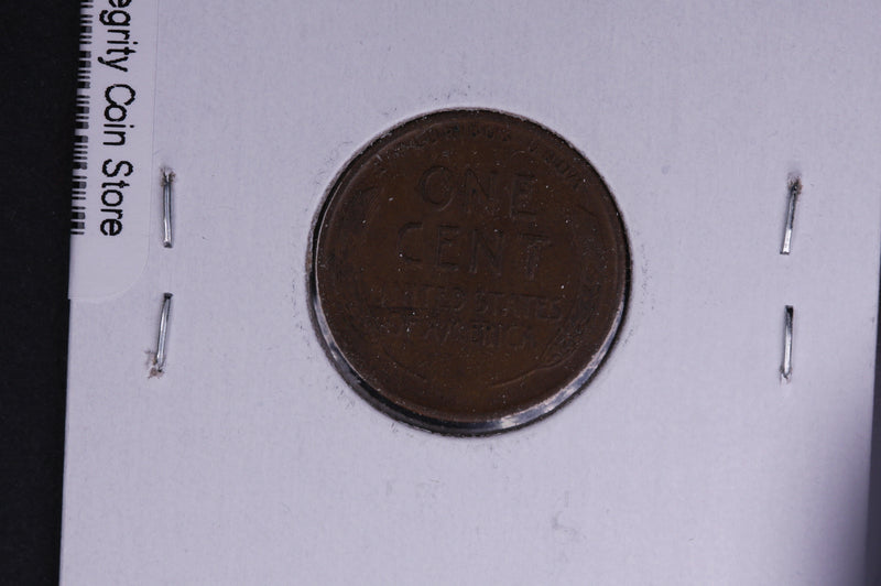 1920 Lincoln Wheat Small Cent.  Affordable Collectible Coin. Store