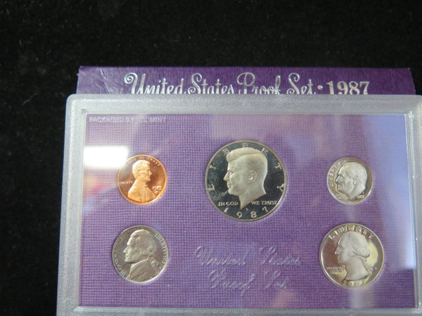 1987 Proof Set, 5 Coin Proof Set, Encased in Original Government Packaging.