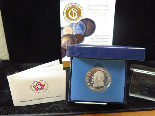 1976 Bicentennial Silver Commemorative Medal, Original Government Package, Store #12268