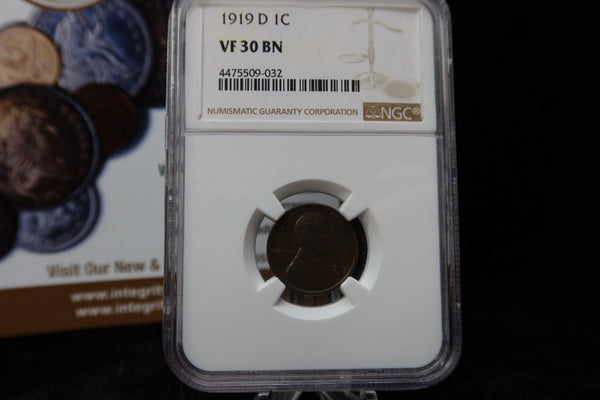 1919-D Lincoln Wheat Cent. NGC Graded VF30 BN. Store # 08519