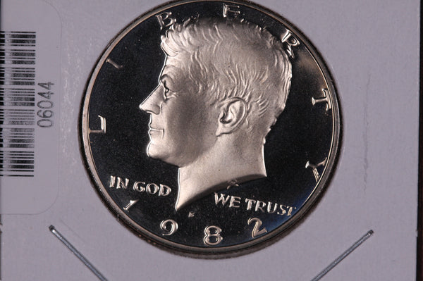 1982-S Kennedy Half Dollar. Modern Half. Gem UN-Circulated. Store #06044